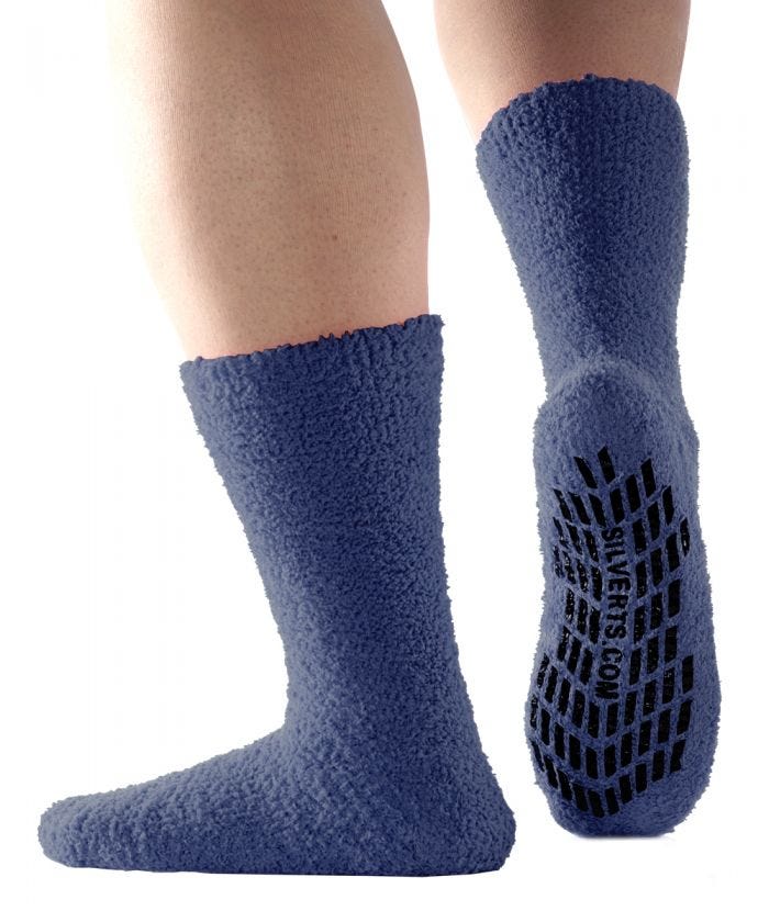 LINEMIN Non Slip Fuzzy Socks for Women Cozy Hospital Socks Soft Fluffy with  Grips Socks Winter Warm Slipper Socks